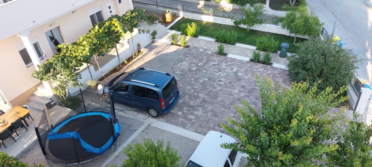 Apartment Anamaria Шибеник Екстер'єр фото