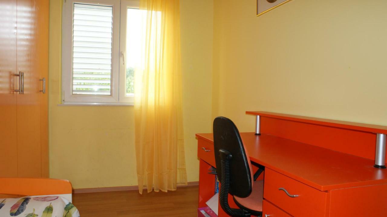 Apartment Anamaria Шибеник Екстер'єр фото
