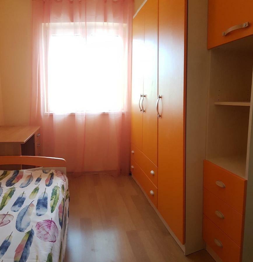 Apartment Anamaria Шибеник Екстер'єр фото